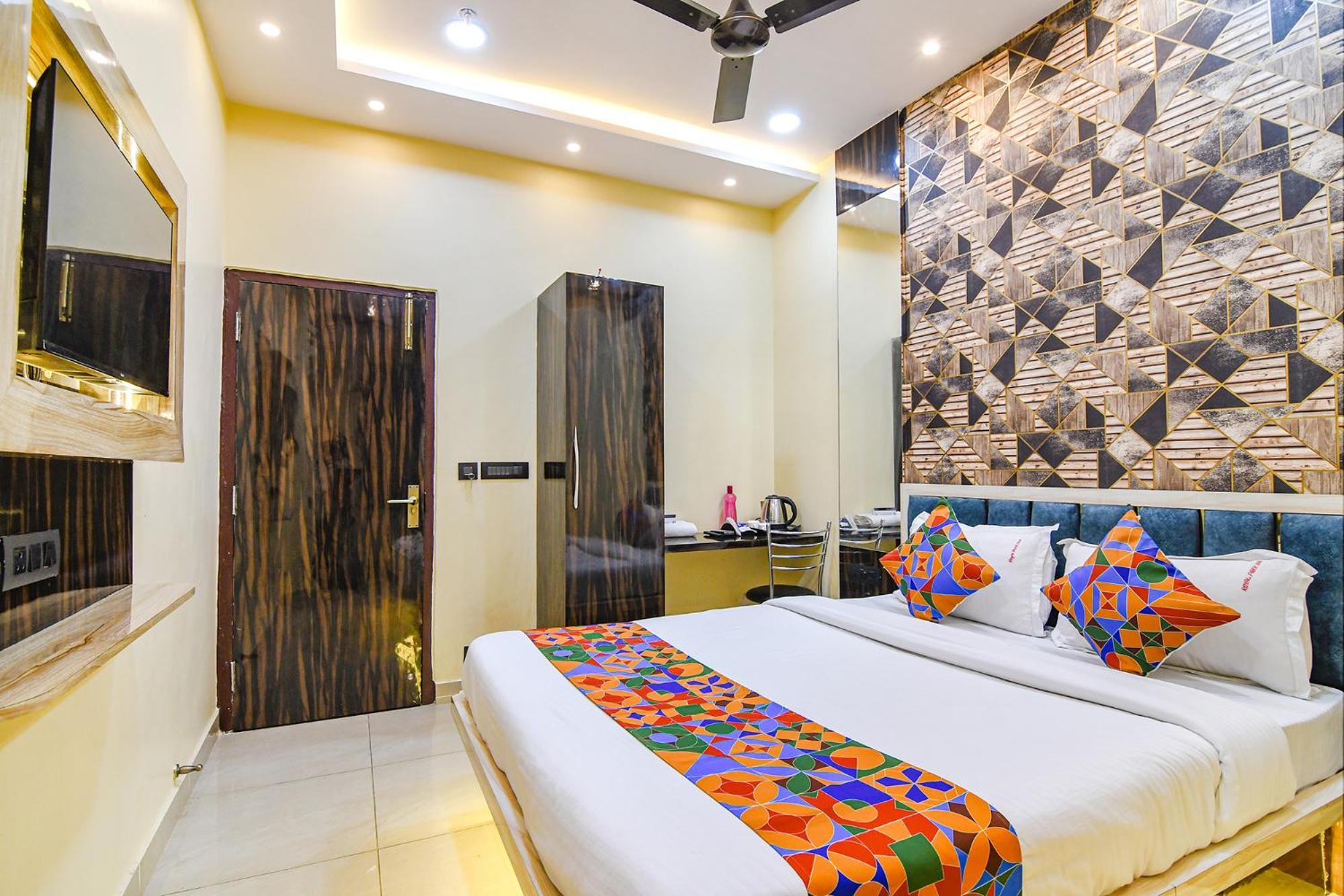 Fabhotel Royal Park Inn - Nr Eden Garden Stadium Калькутта Экстерьер фото
