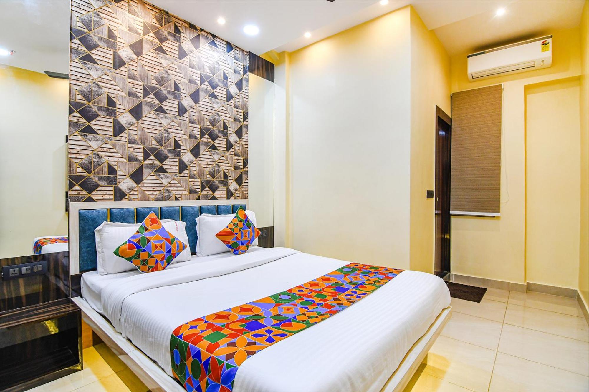 Fabhotel Royal Park Inn - Nr Eden Garden Stadium Калькутта Экстерьер фото
